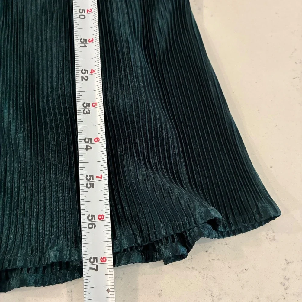 Lulus Jumpsuit XS Green Pleated Wide Leg Flutter Sleeve Wedding Party Cocktail